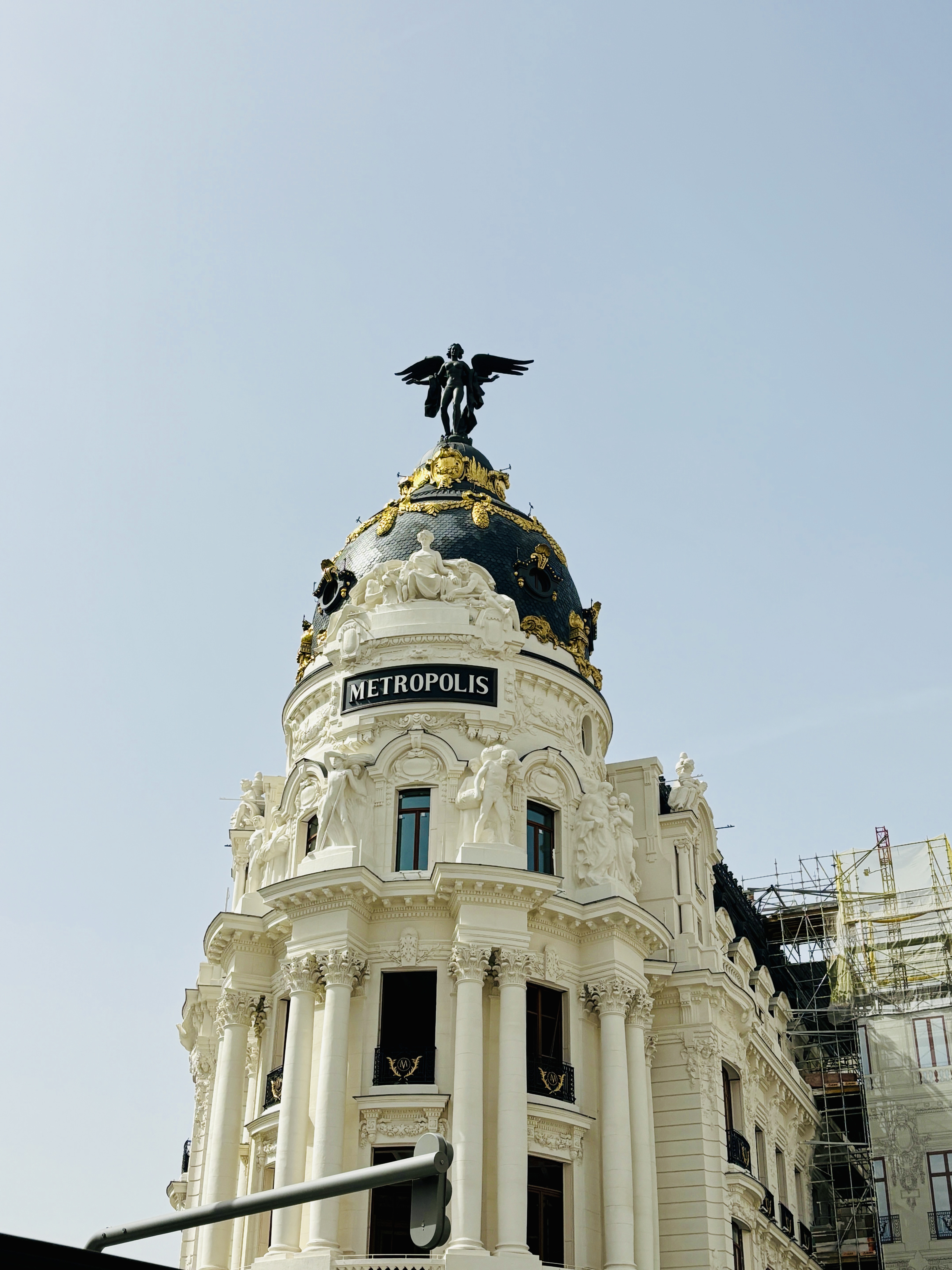 Metropolis Building in Madrid