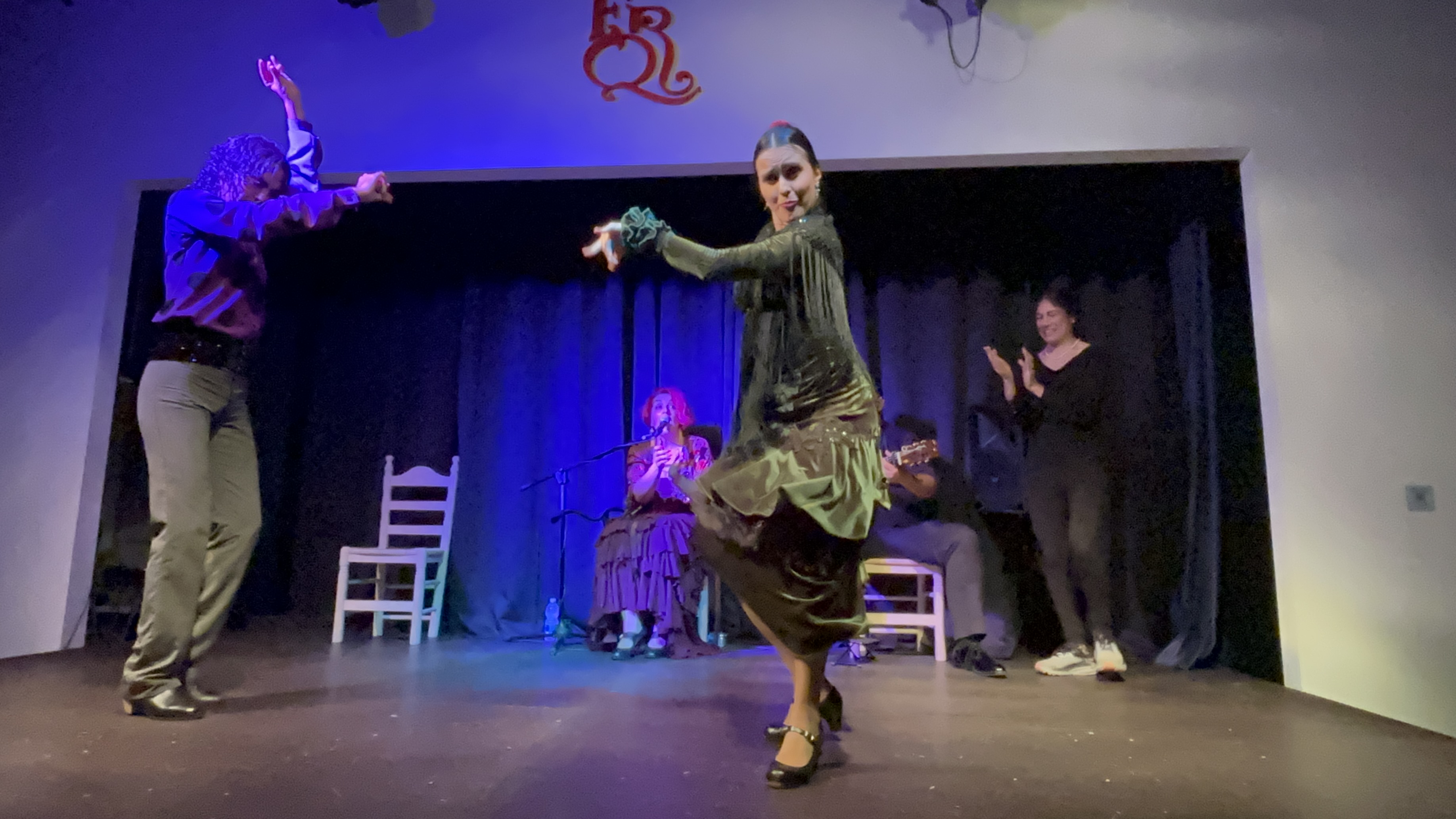 Electric live Flamenco performance in Seville
